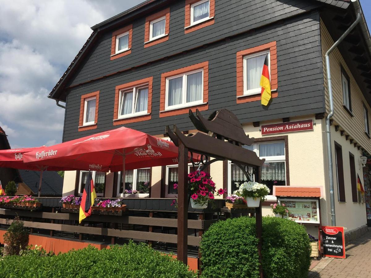 Pension Und China - Thai Restaurant Asia - Haus เชียร์เคอ ภายนอก รูปภาพ